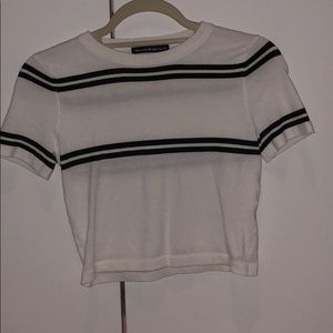 brandy melville shirt worn once